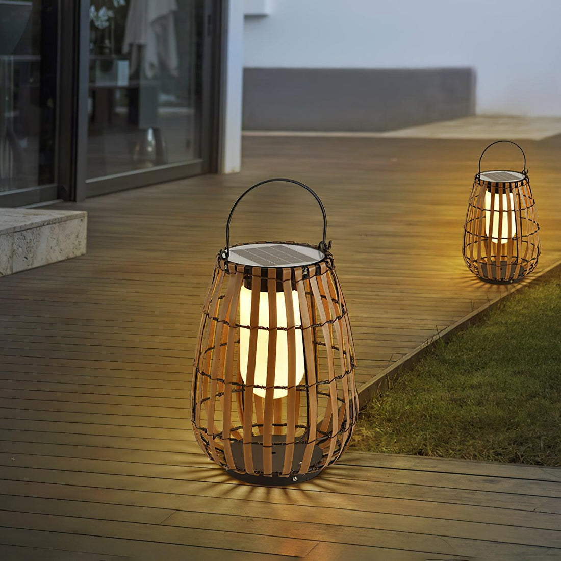 Tropic Braid Outdoor Lamp - Faux-Rattan Metal Waterproof