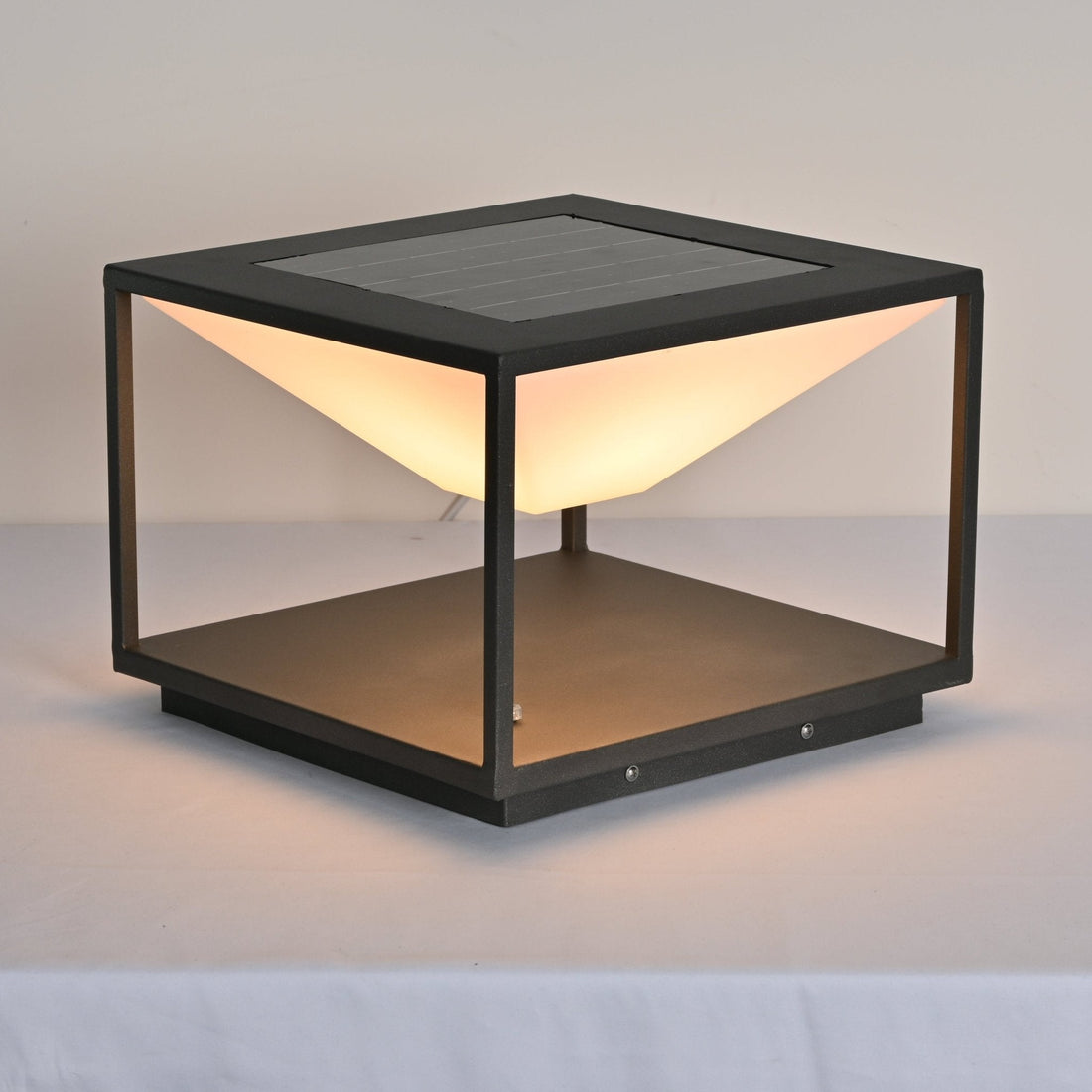 Geometric LED Outdoor Lamp - Minimalist Light for Patio & Garden