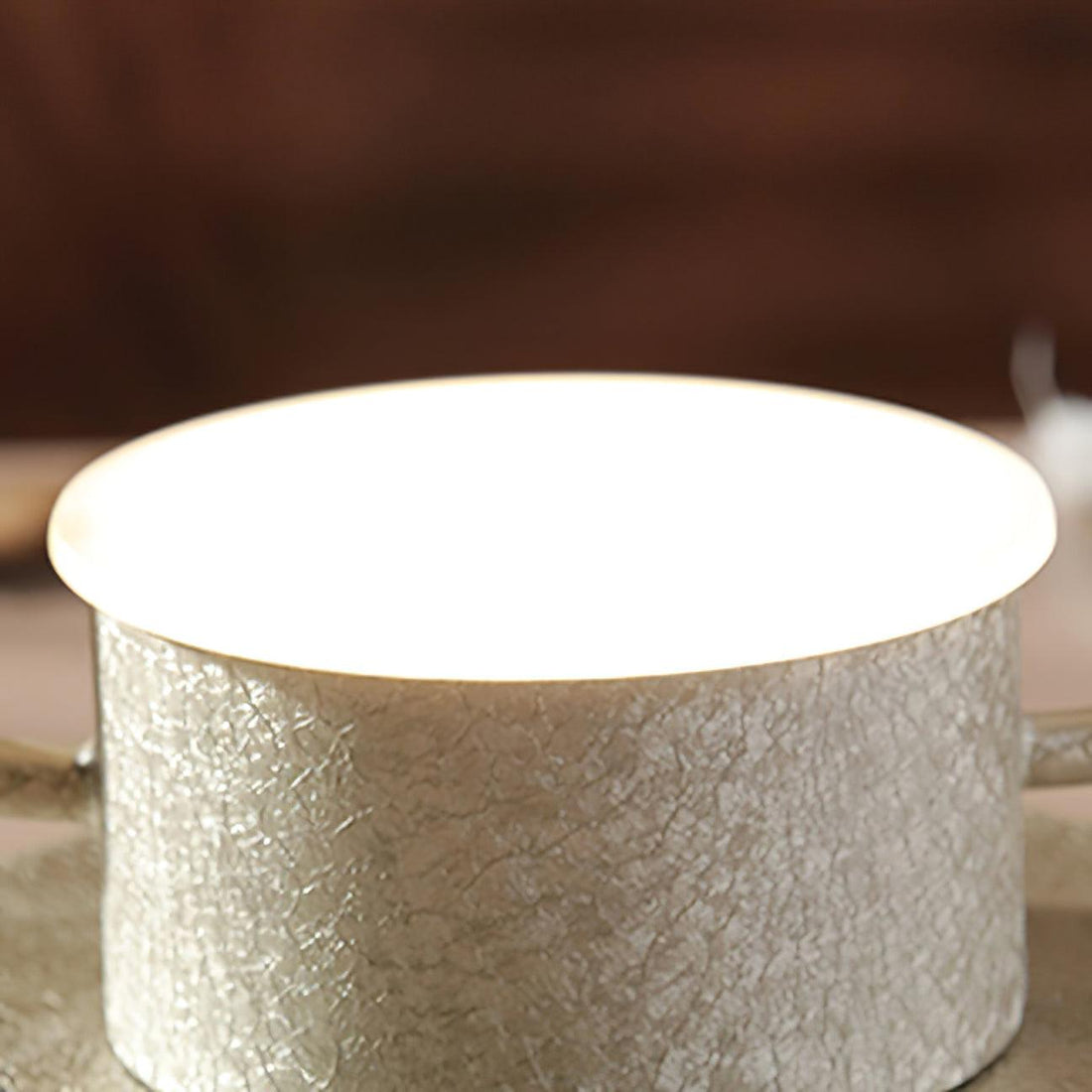 Tragbare Tischlampe – Metalllampe mit eingebautem Akku für das Wohnzimmer