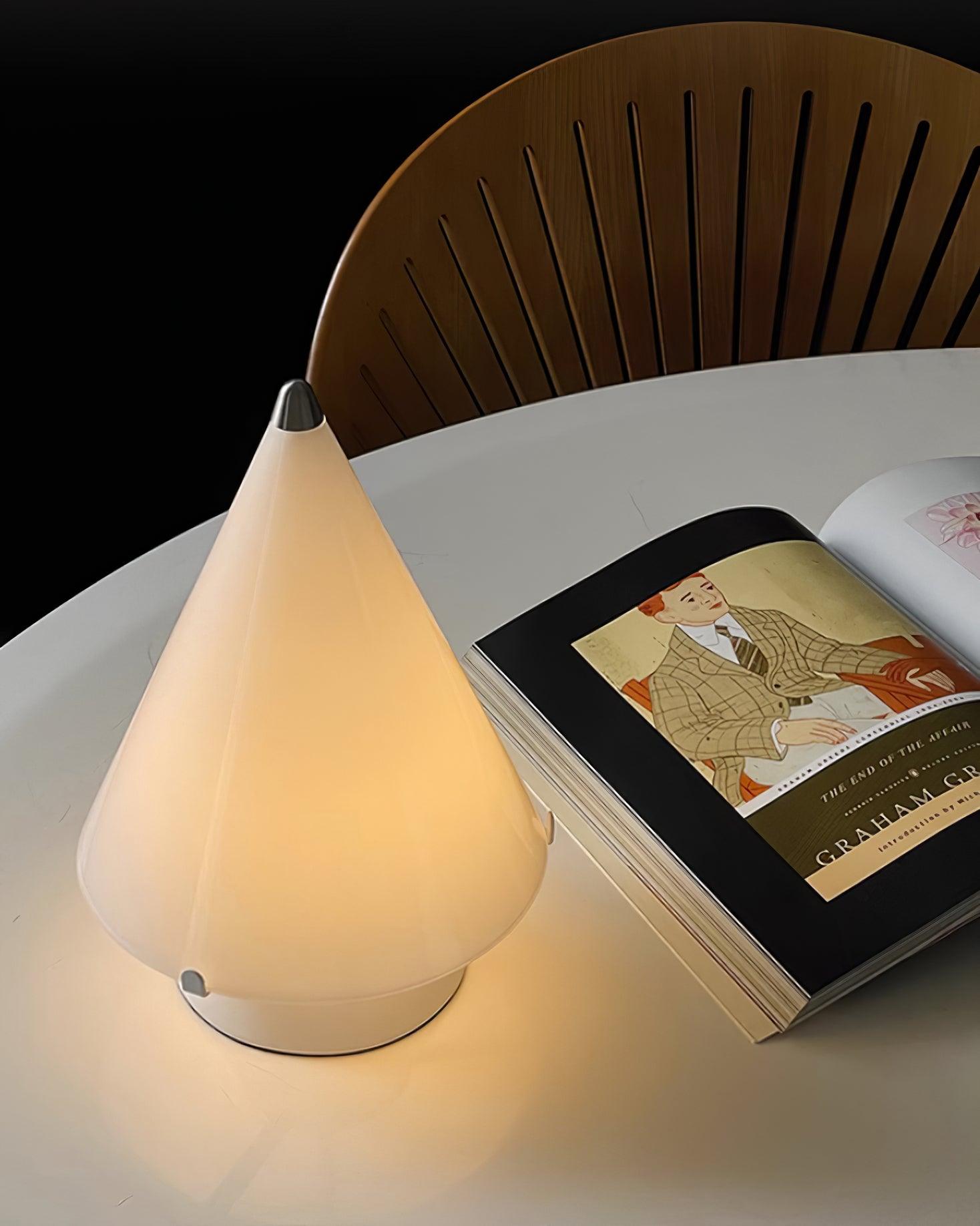 Tischleuchte - Elegante Glaslampe für Wohnzimmer &amp; Schlafzimmer