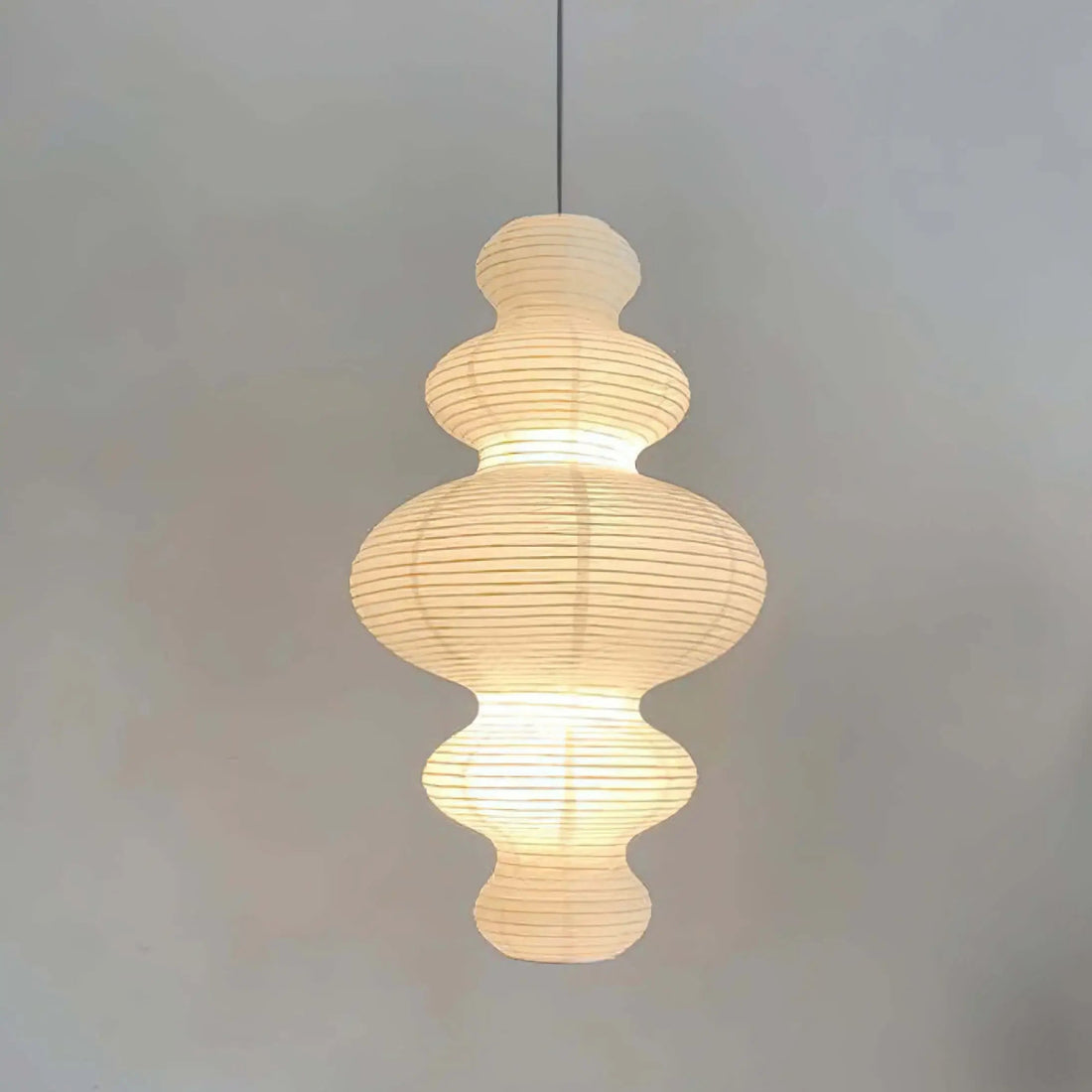 Sculptural Rice Paper Pendant Lamp - Luxurious Lamp for Bedroom