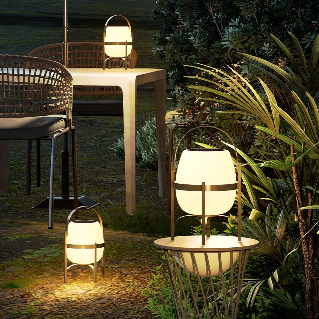 Lantern Outdoor Lamp - Portable Ambient Light for Patio & Garden