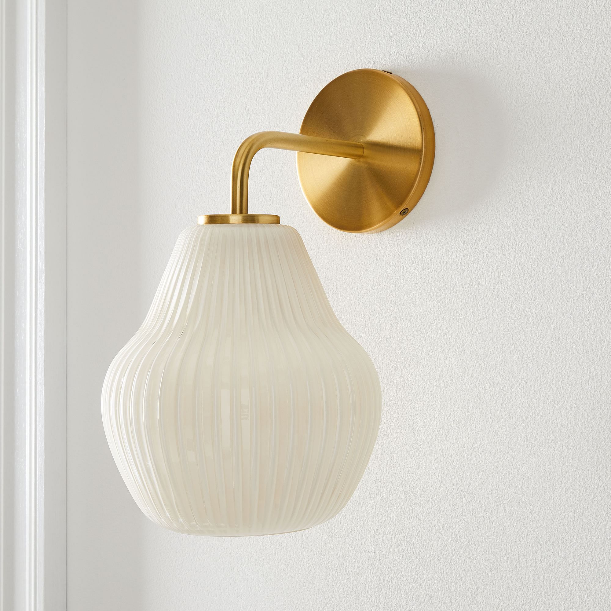 Rivrona Ribbed Glass Wall Sconce - Elegant Modern Lighting for Hallway & Bedroom