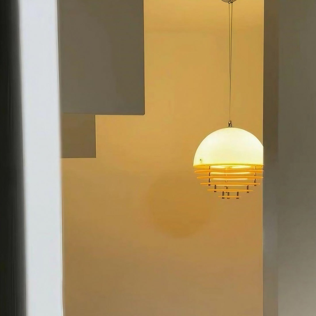 Sunset Globe Bauhaus Pendelleuchte