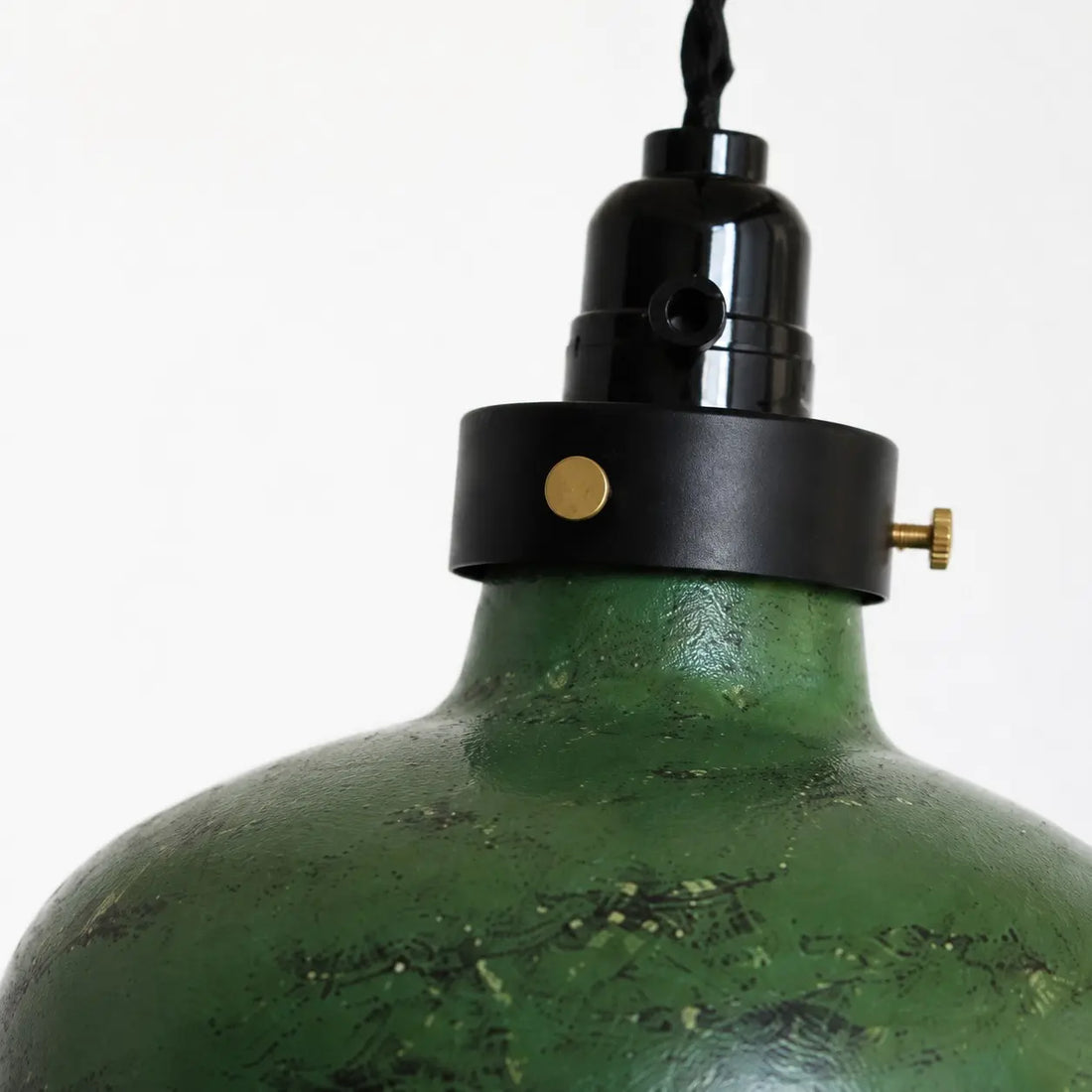 Distressed green metal finish detail