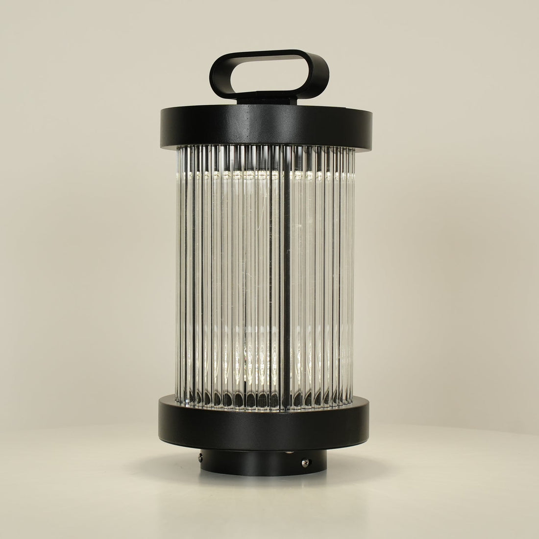 Solar-Gartenlaterne – Dekorative Außenlampe für Terrasse und Weg