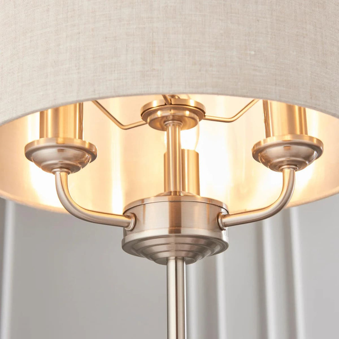 Tela 1‑Light and 3‑Light Table Lamp – Modern Linen & Metal for Bedside or Living Room