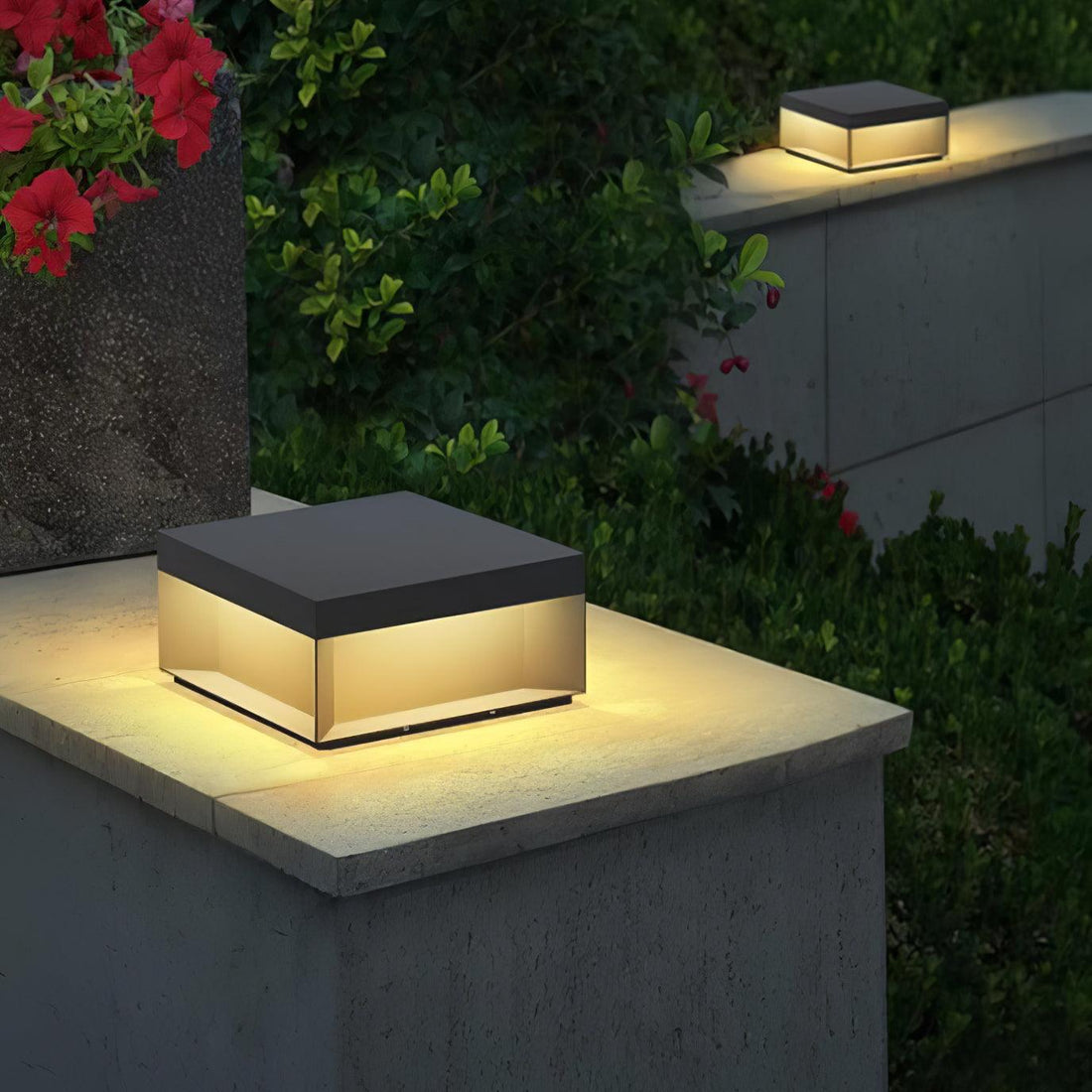Außenpfostenleuchte - Robuste Gartenlampe für Terrasse und Weg