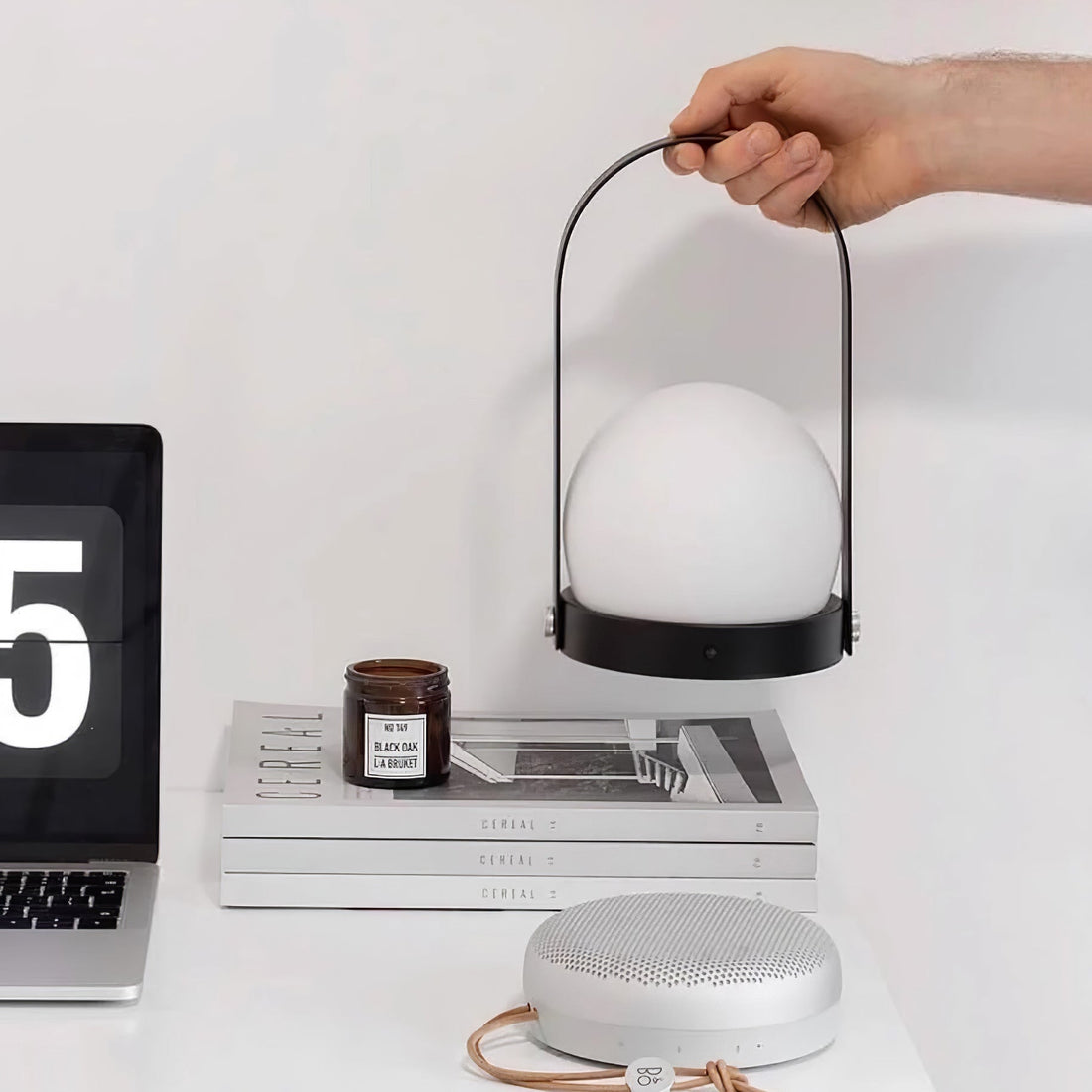 Tragbare Akku-Tischlampe – Moderne Lampe für Schreibtisch und Schlafzimmer