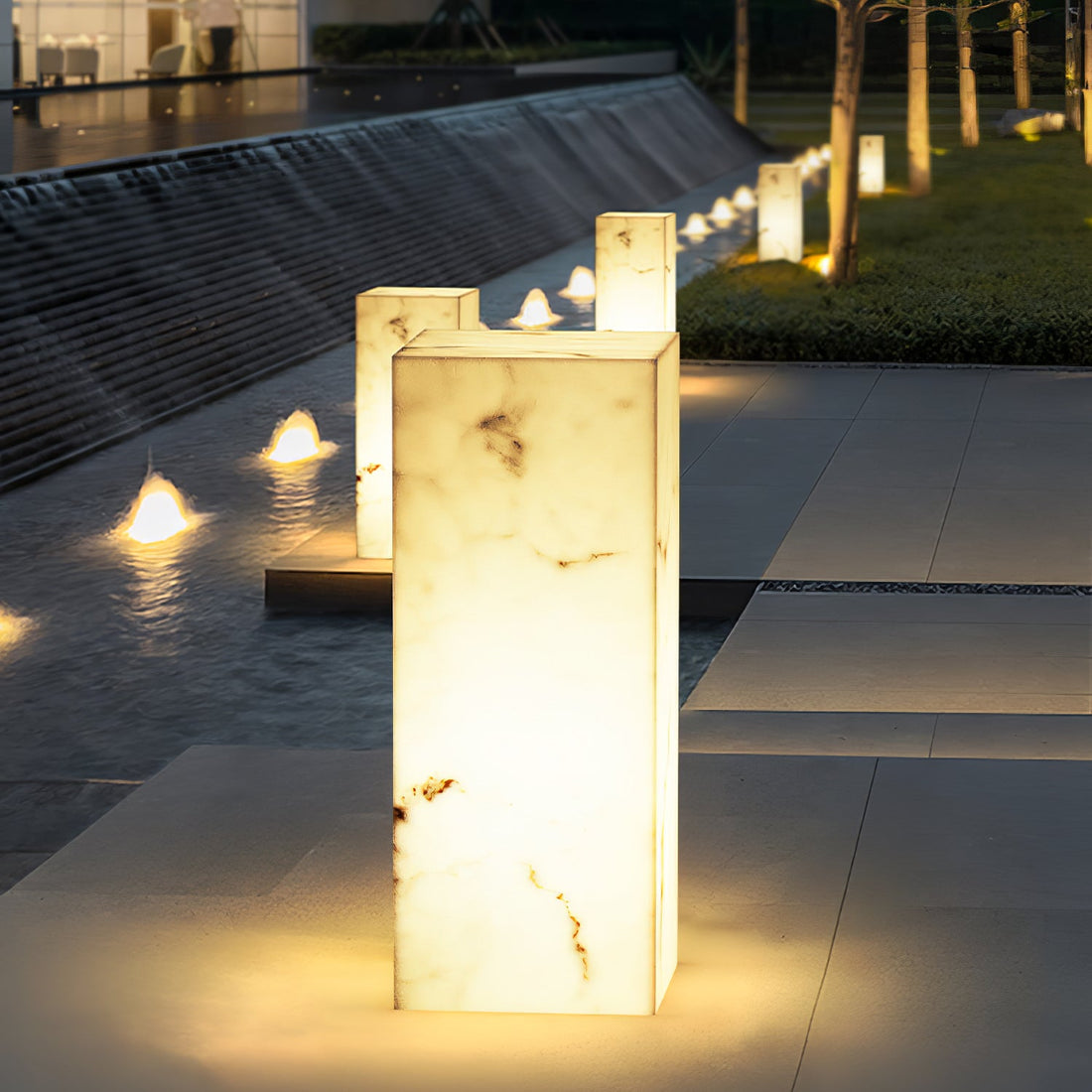 Imitation Marble Outdoor Light - Cube-Shaped Elegant Garden Patio Lamp