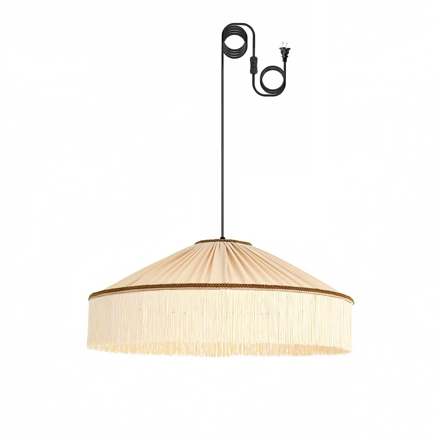Beige Stecker-Pendelleuchte aus plissiertem Stoff mit Fransen