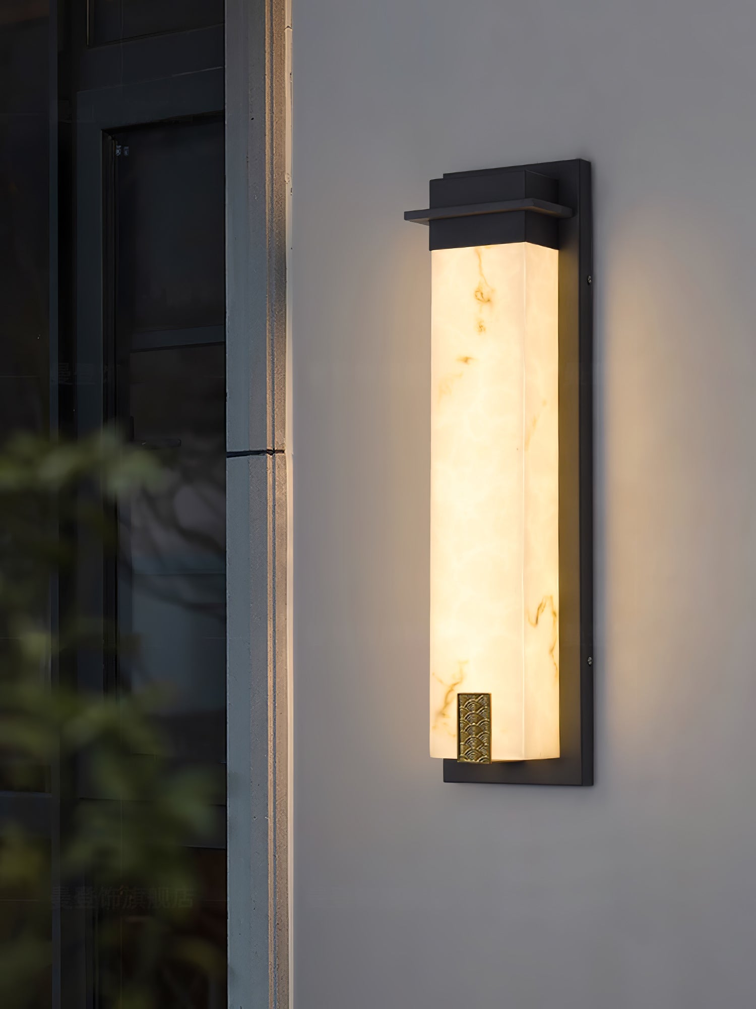 Outdoor Wall Light - Weatherproof - Robust Lighting