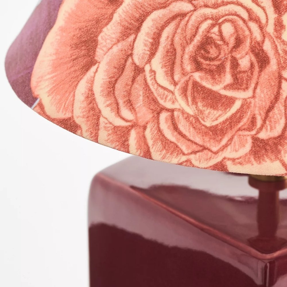 Aeva Ceramic Table Lamp - Modern Grace Design with Playful Polish