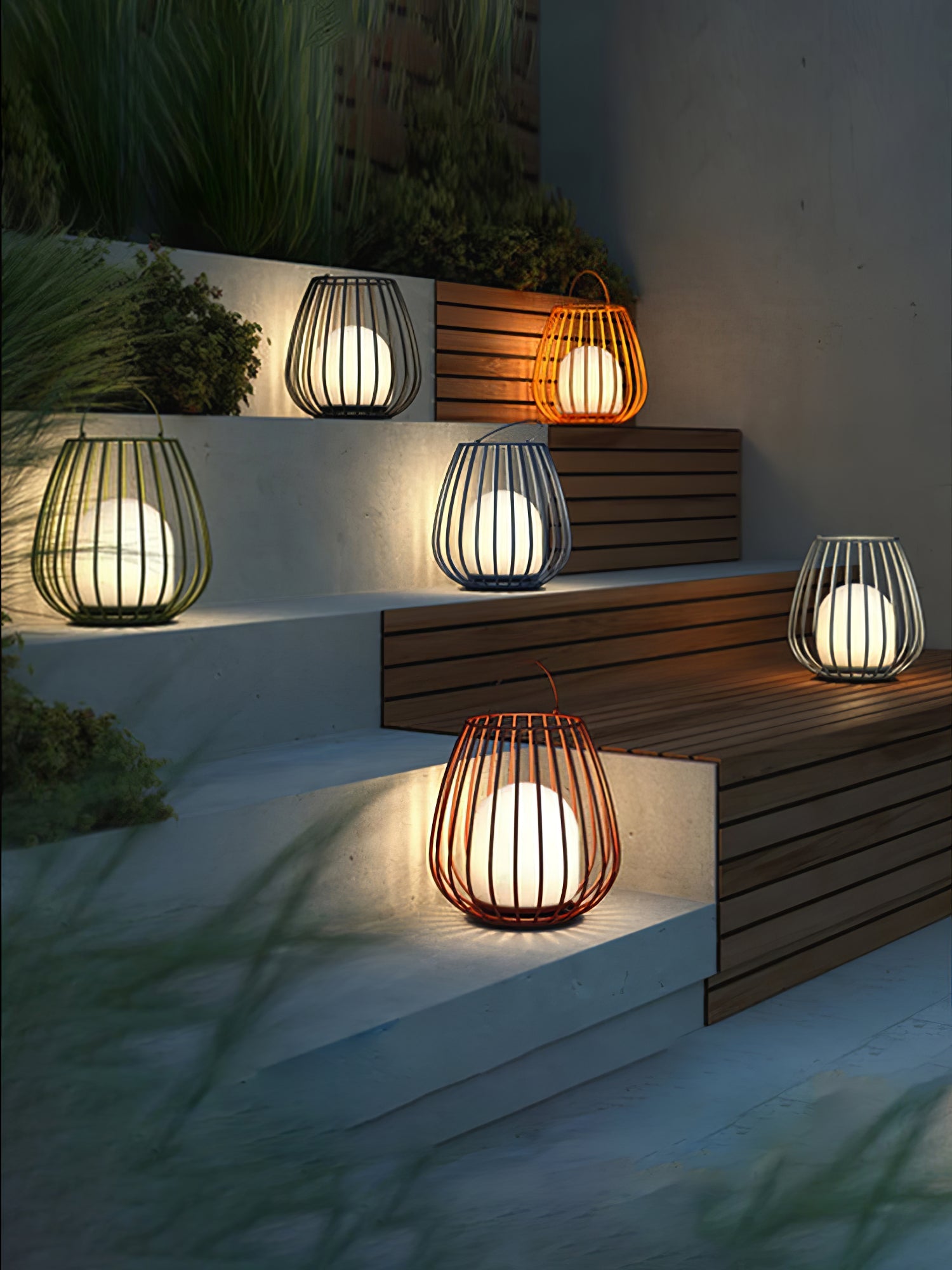 Rechargeable Outdoor Lantern Light - Modern Metal Cage Lamp for Patio