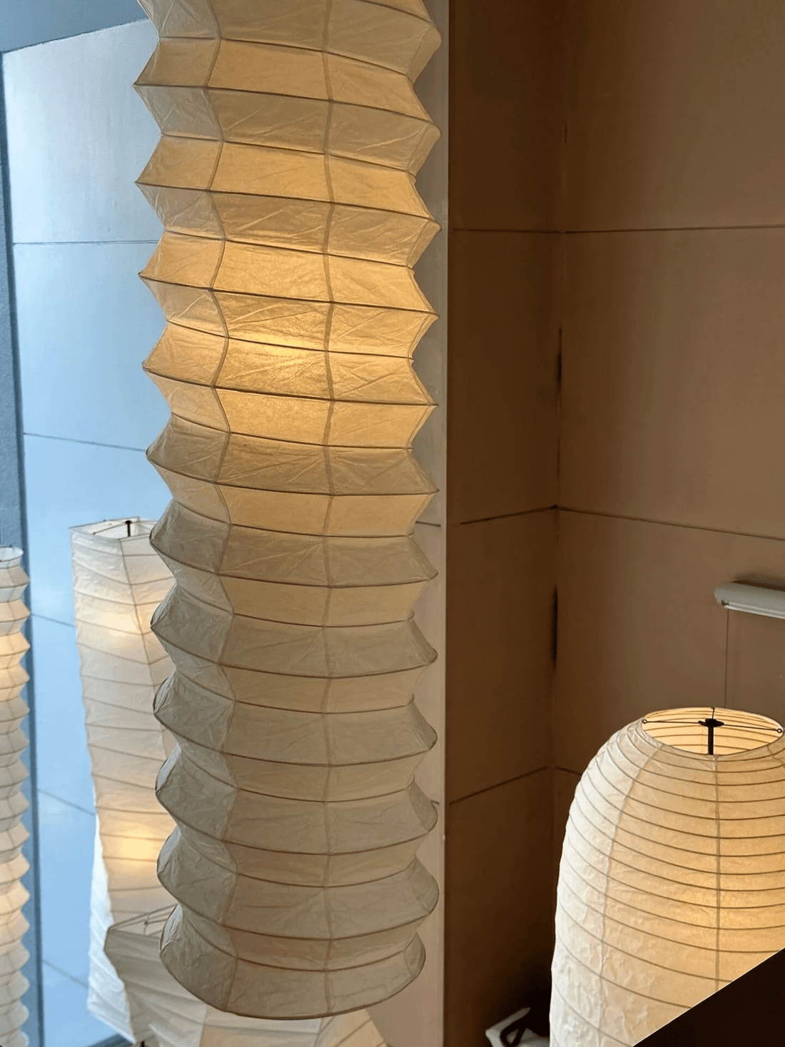 Washi-Papier-Pendelleuchte – rundes, sanftes Leuchten für minimalistische Innenräume