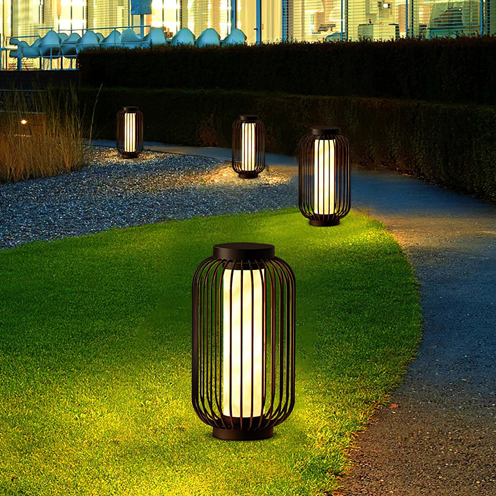 Metal Outdoor Table Lamp - Elegant Weather-Proof Lamp for Patio