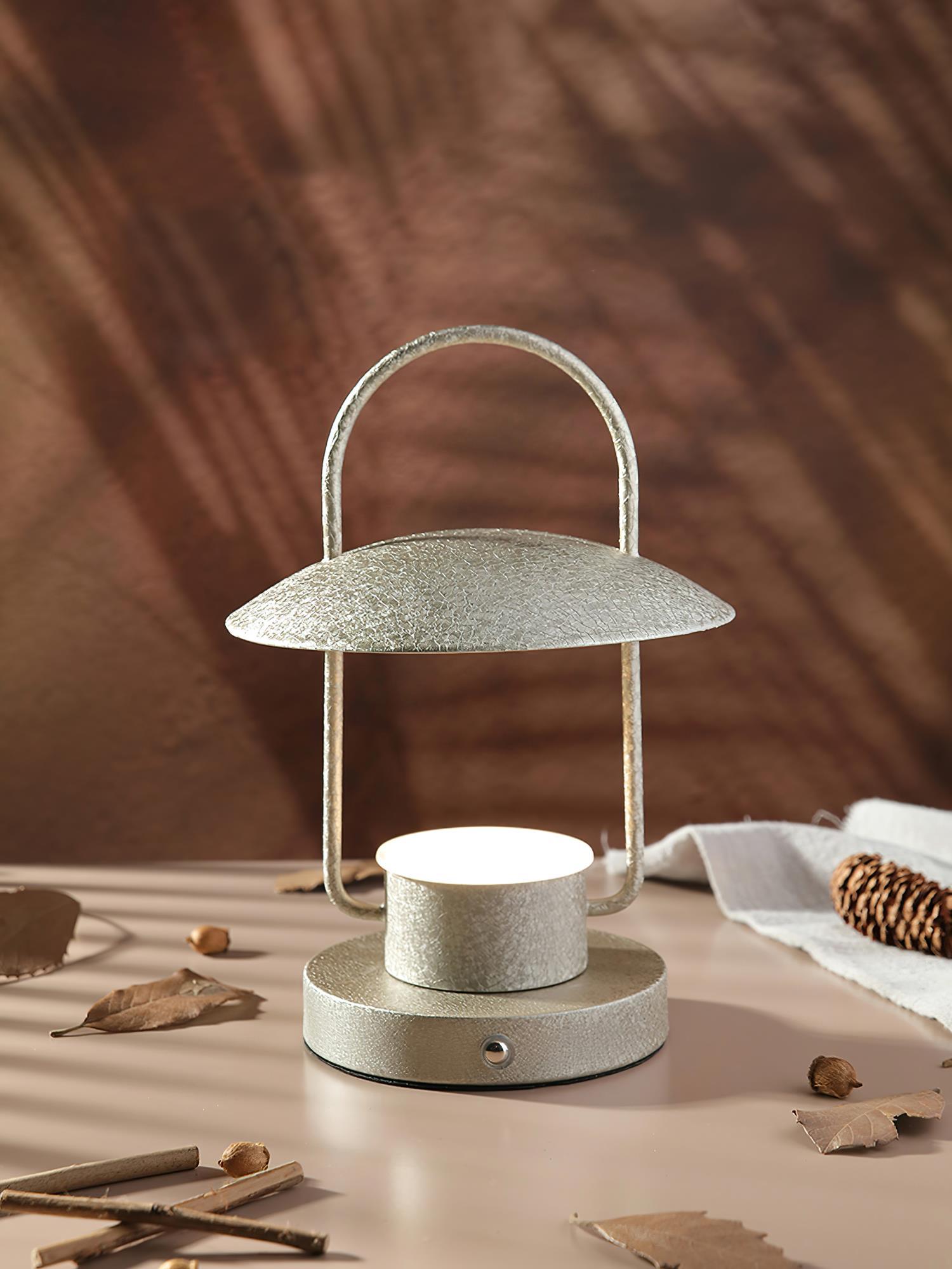 Tragbare Tischlampe – Metalllampe mit eingebautem Akku für das Wohnzimmer