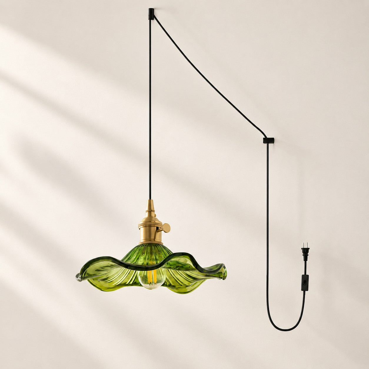 Geriffelte florale Glas-Hängeleuchte mit Kabel
