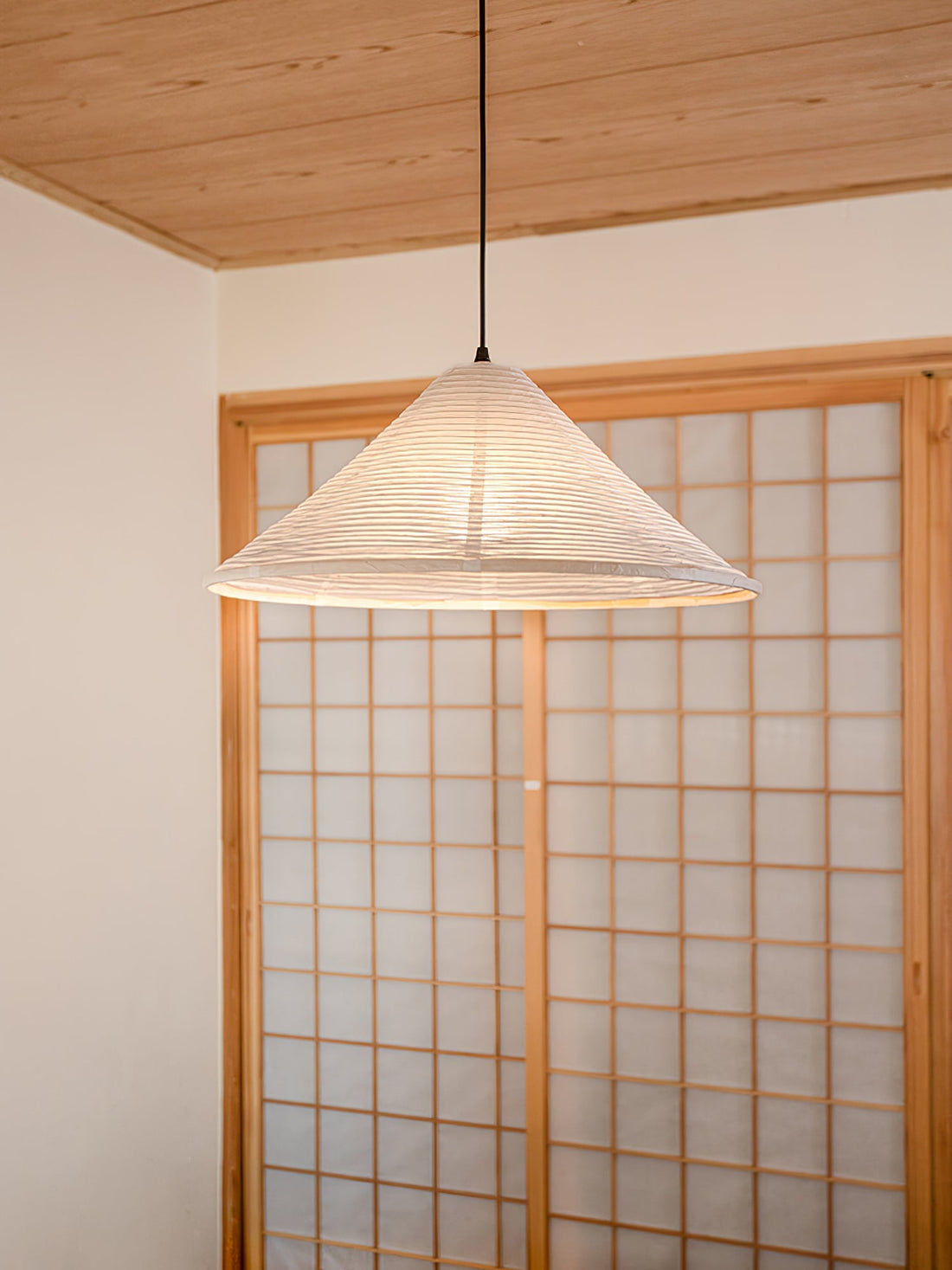 Washi-Papier-Pyramiden-Pendelleuchte – handgefertigte Leuchte für das Wohnzimmer