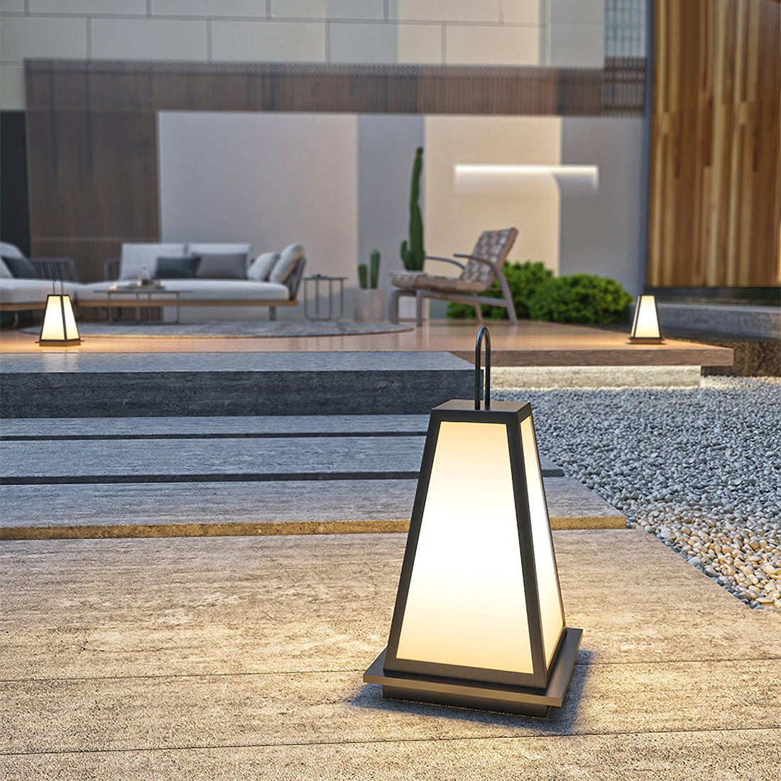 Tragbare Außenlampe – Gartenfertig – Dezente Anmut