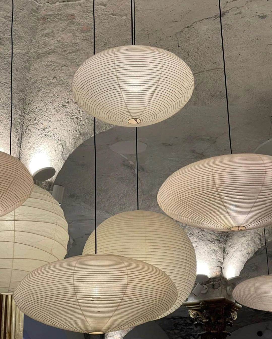 Washi Paper Pendant Lamp - Handcrafted Mulberry Light for Cozy Room