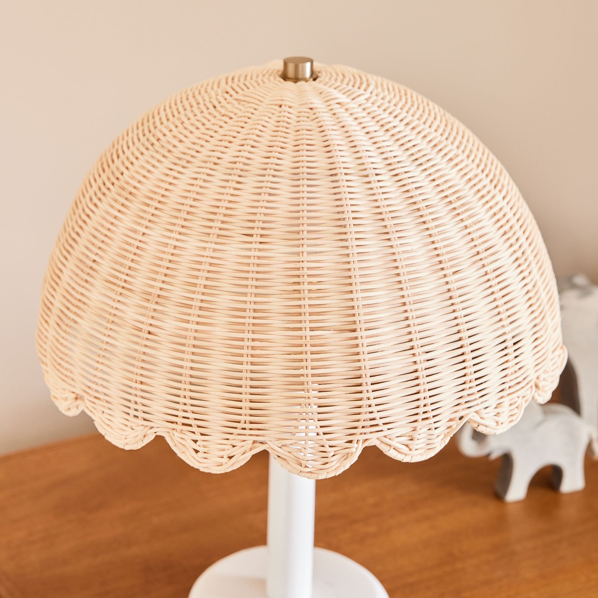 Olvara Rattan Bubble Table Lamp for Kids – Cozy Table Lighting in Boho Style