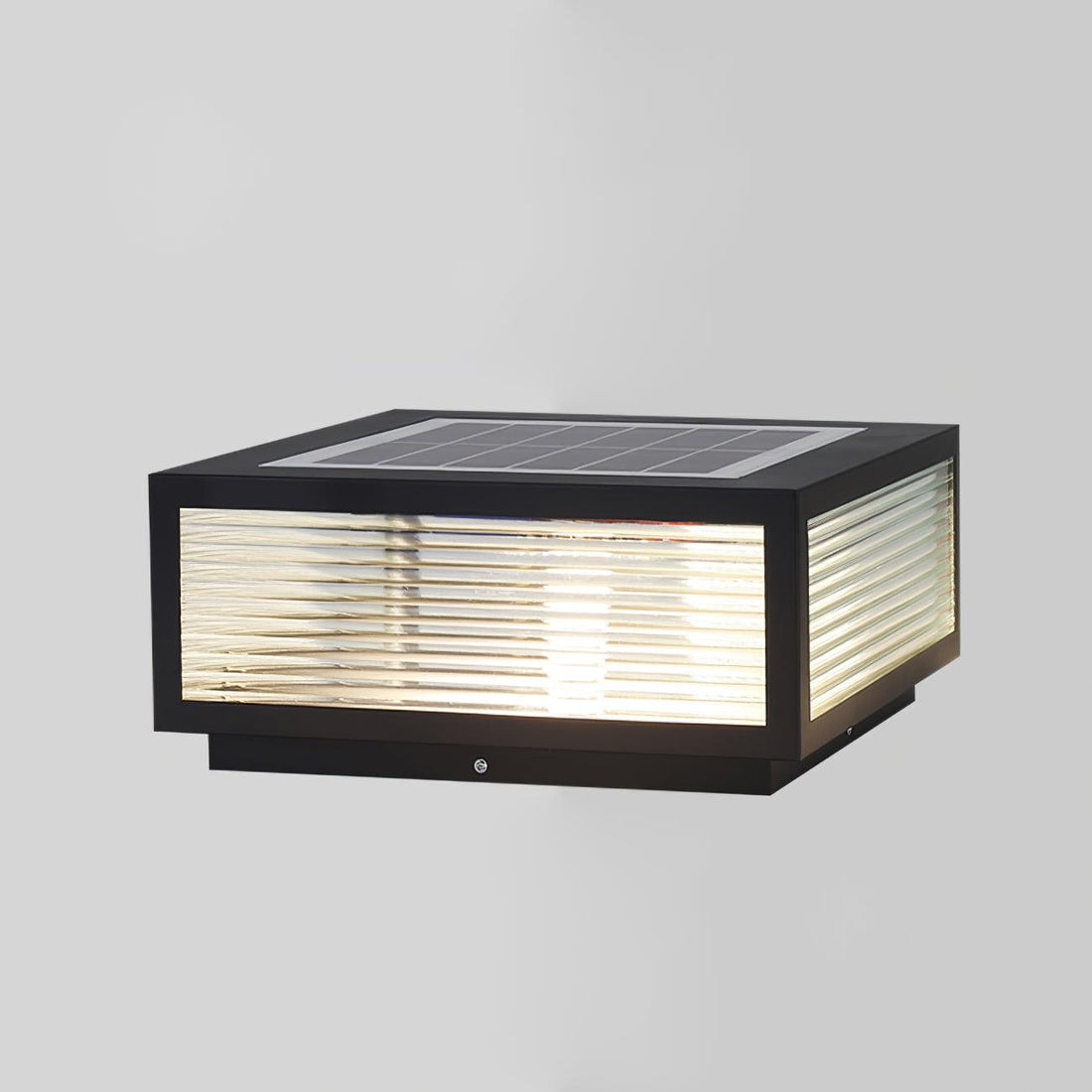 Garden Outdoor Light - Durable Metal Glass Lamp for Patio & Pathway