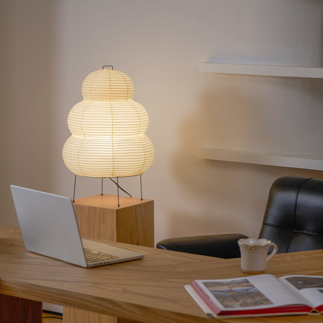 Japanisch inspirierte Papiertischlampe – Maulbeerpapierlampe fürs Schlafzimmer