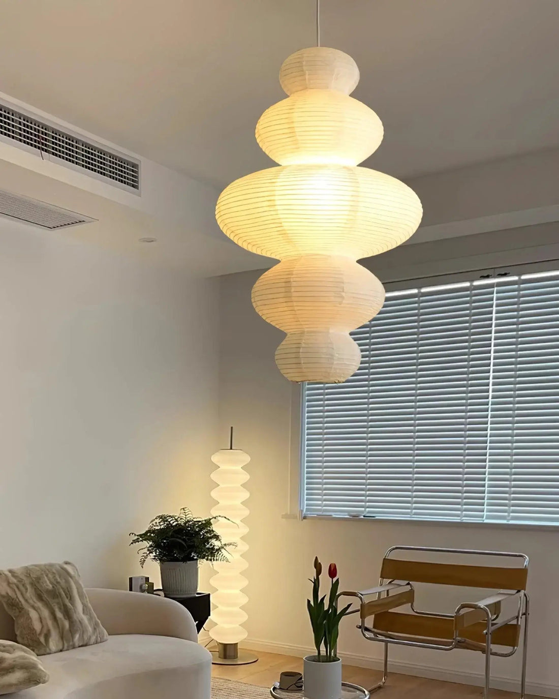 Sculptural Rice Paper Pendant Lamp - Luxurious Lamp for Bedroom