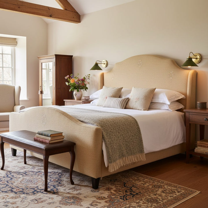 Aurenza Wandleuchte aus Metall – Wandleuchte im konischen Bauernhaus-Design