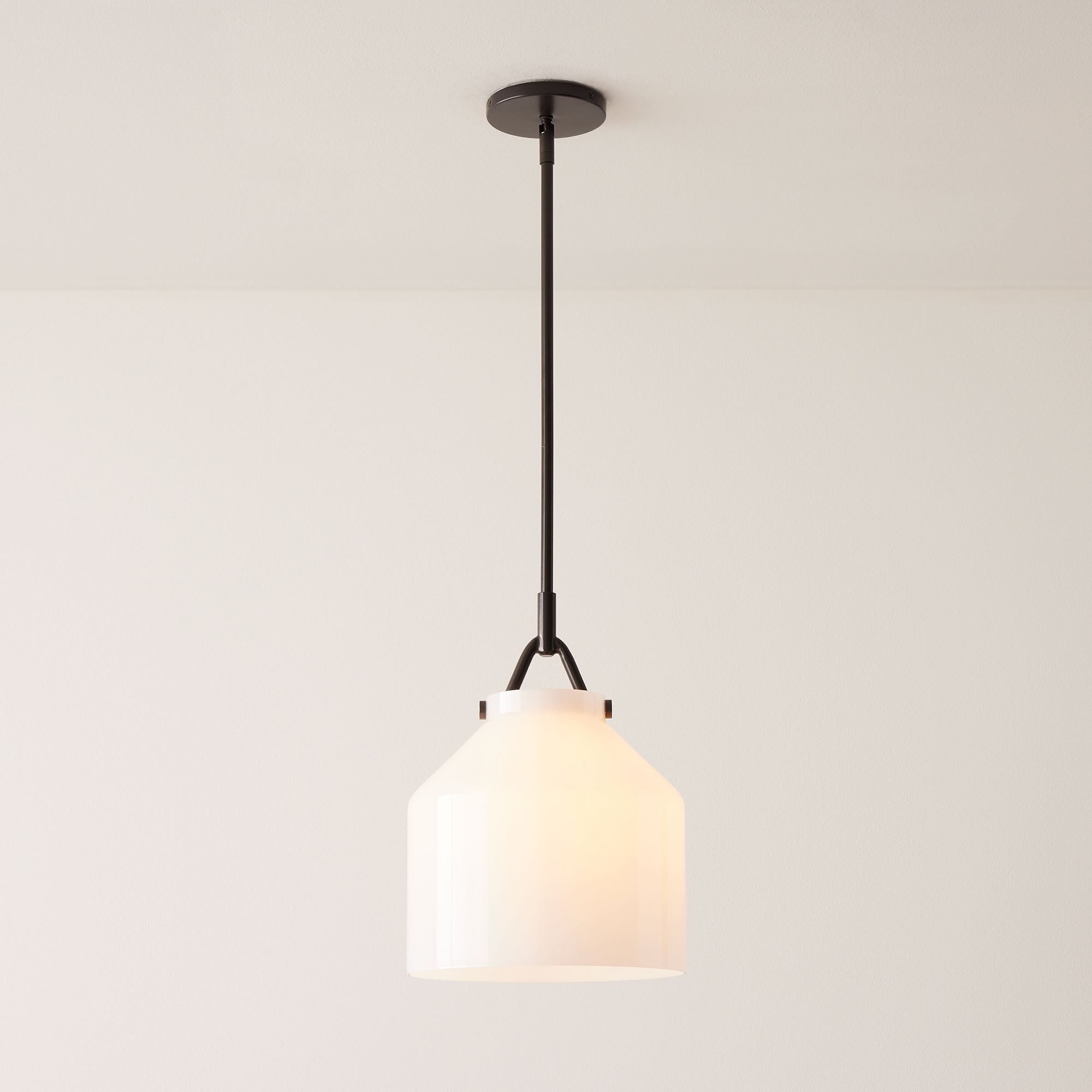 Hanton Metal Pendant Light - Modern Hanging Lamp for Dining Room