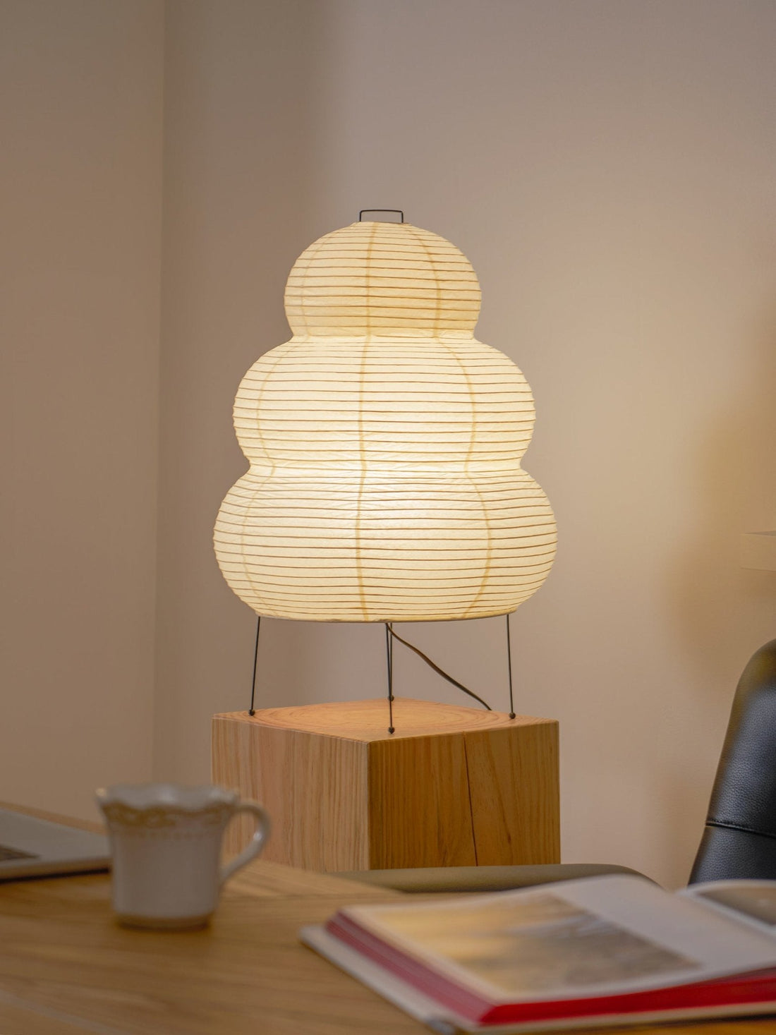 Japanisch inspirierte Papiertischlampe – Maulbeerpapierlampe fürs Schlafzimmer