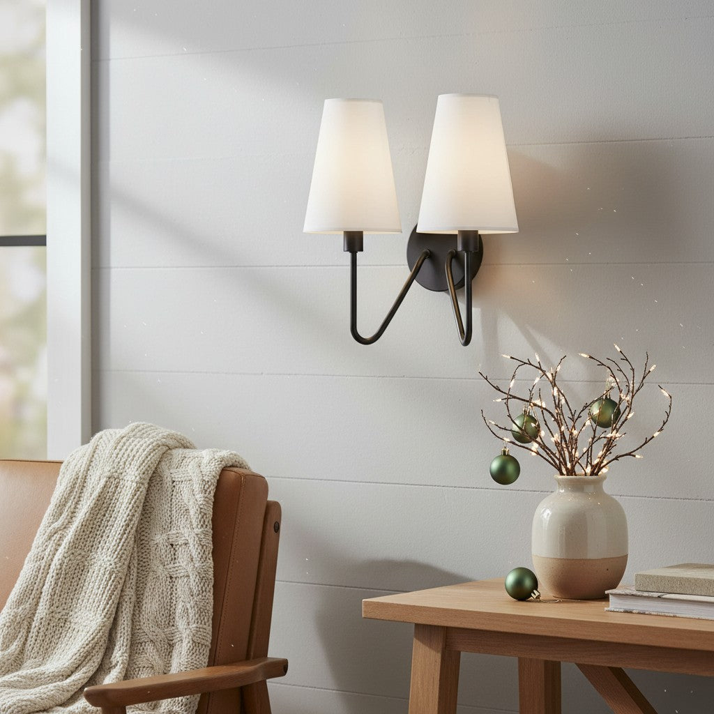 Arcuma Wandleuchte aus Metall im Vintage-Stil – handgefertigter Stoffschirm fürs Schlafzimmer