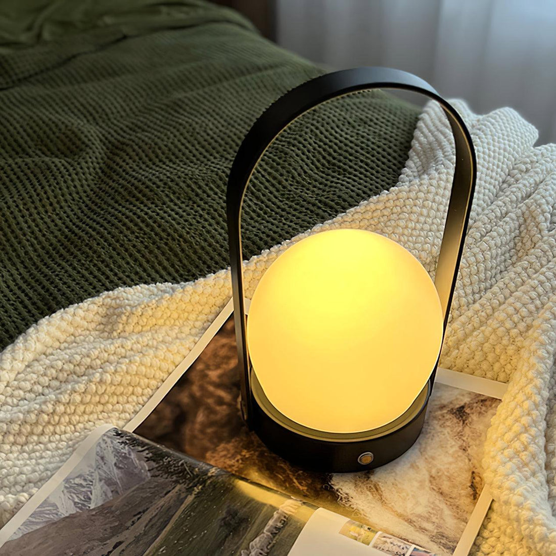 Tragbare Akku-Tischlampe – Moderne Lampe für Schreibtisch und Schlafzimmer