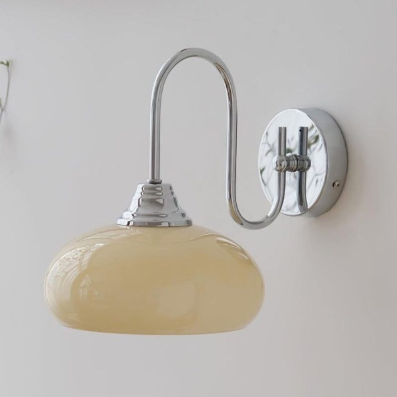 Bauhaus Orb Glas Metall Wandleuchte