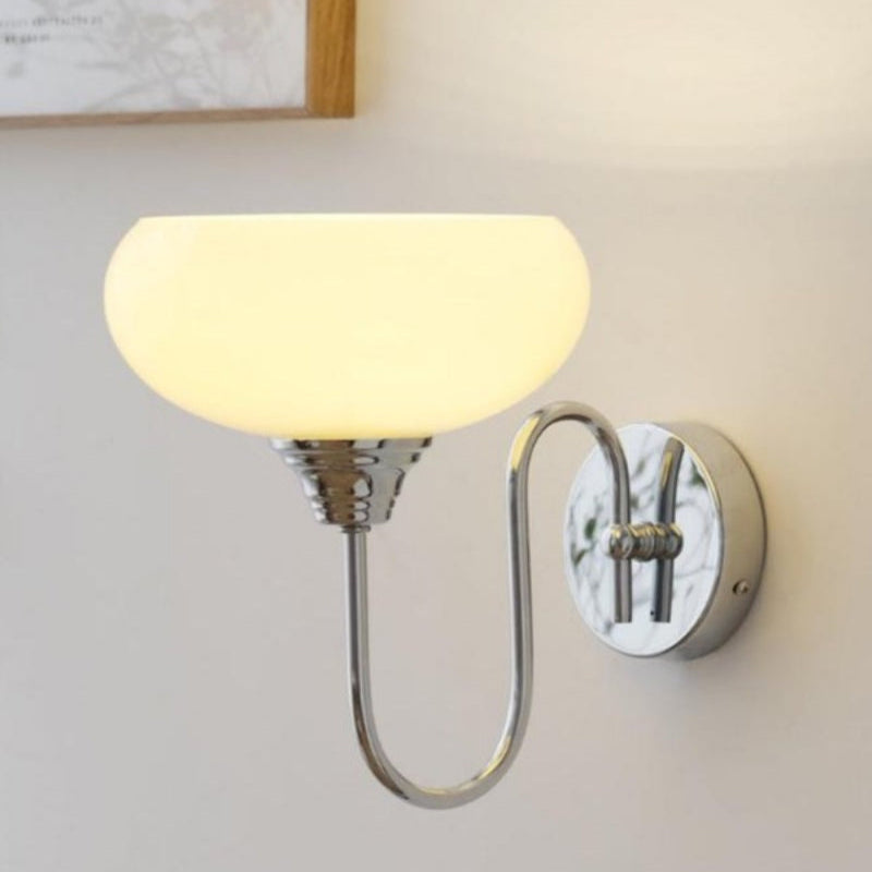 Bauhaus Orb Glas Metall Wandleuchte