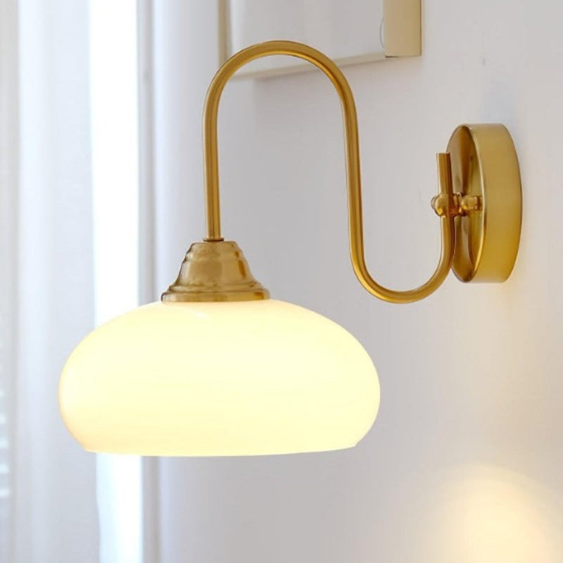 Bauhaus Orb Glas Metall Wandleuchte