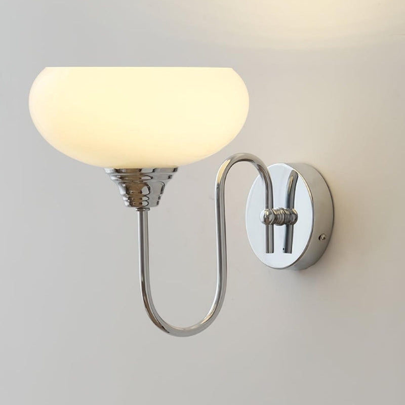 Bauhaus Orb Glas Metall Wandleuchte