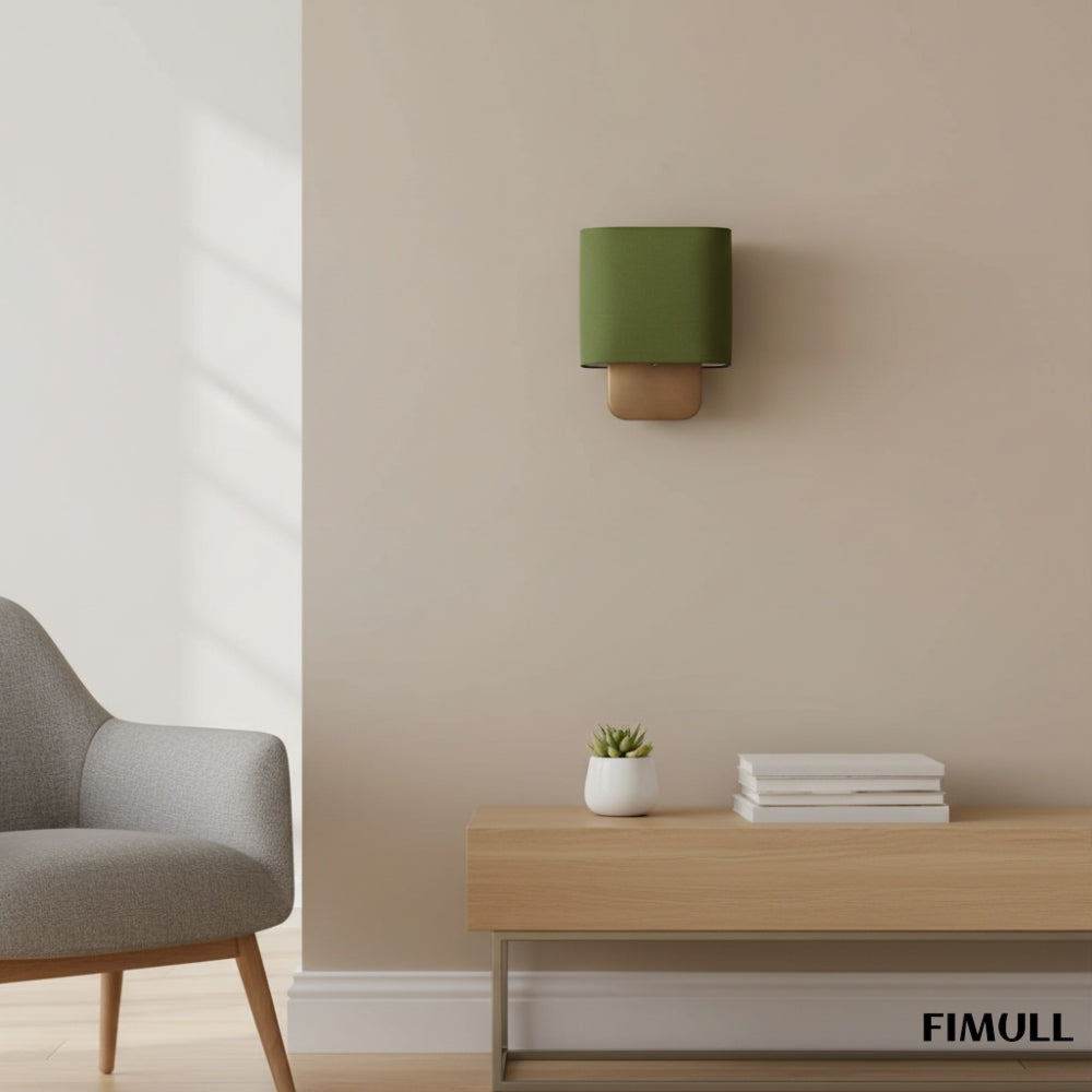 Nolvara Wandleuchte mit Stoffschirm – Minimalistische Metallleuchte für Schlafzimmer und Flur