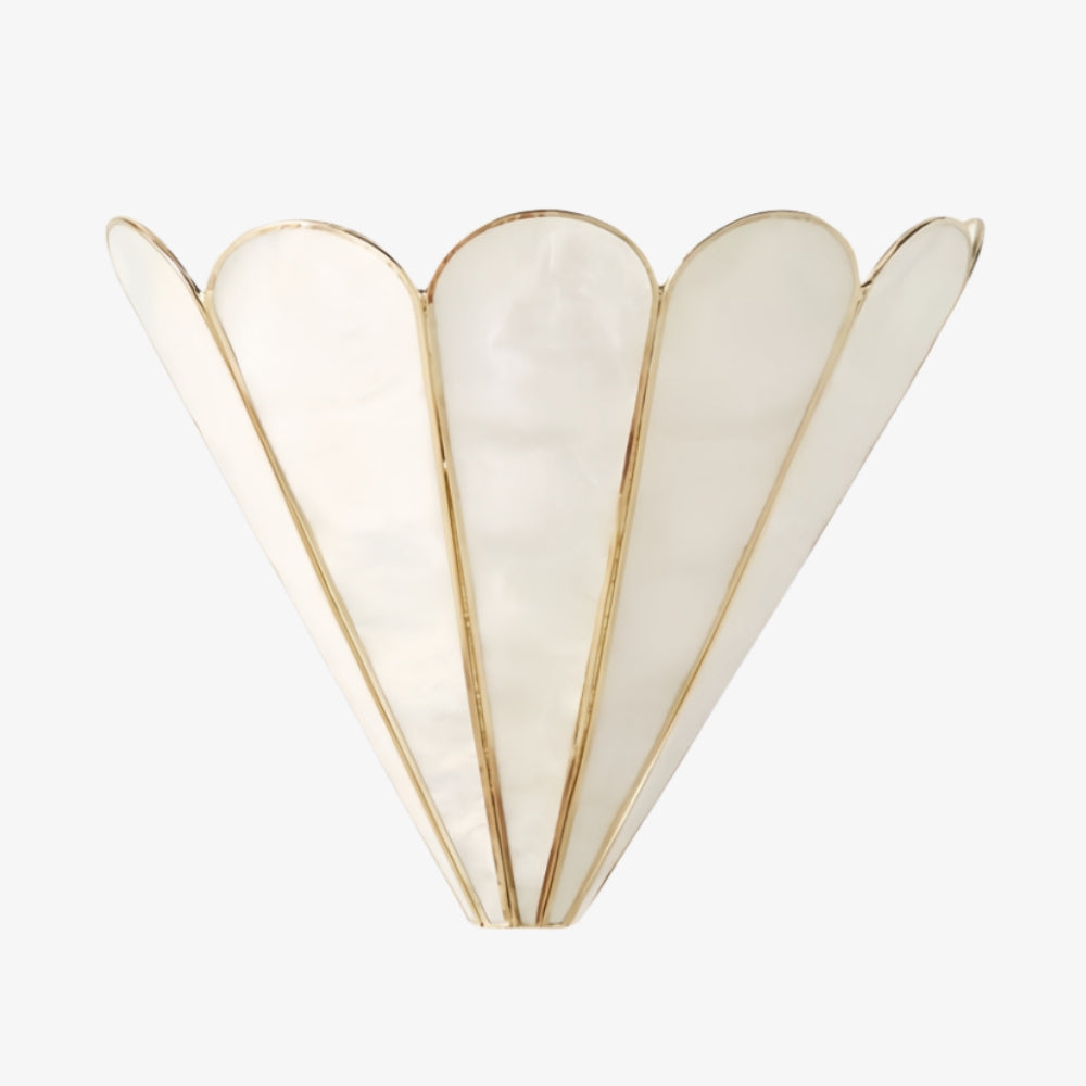 Lumica Capiz Facetten-Wandleuchte – Wandleuchte aus Messing und Eisen in Gold-Finish