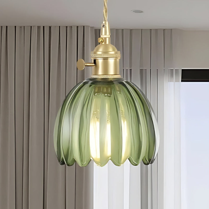 Retro Pendelleuchte mit Glasblütenknospen
