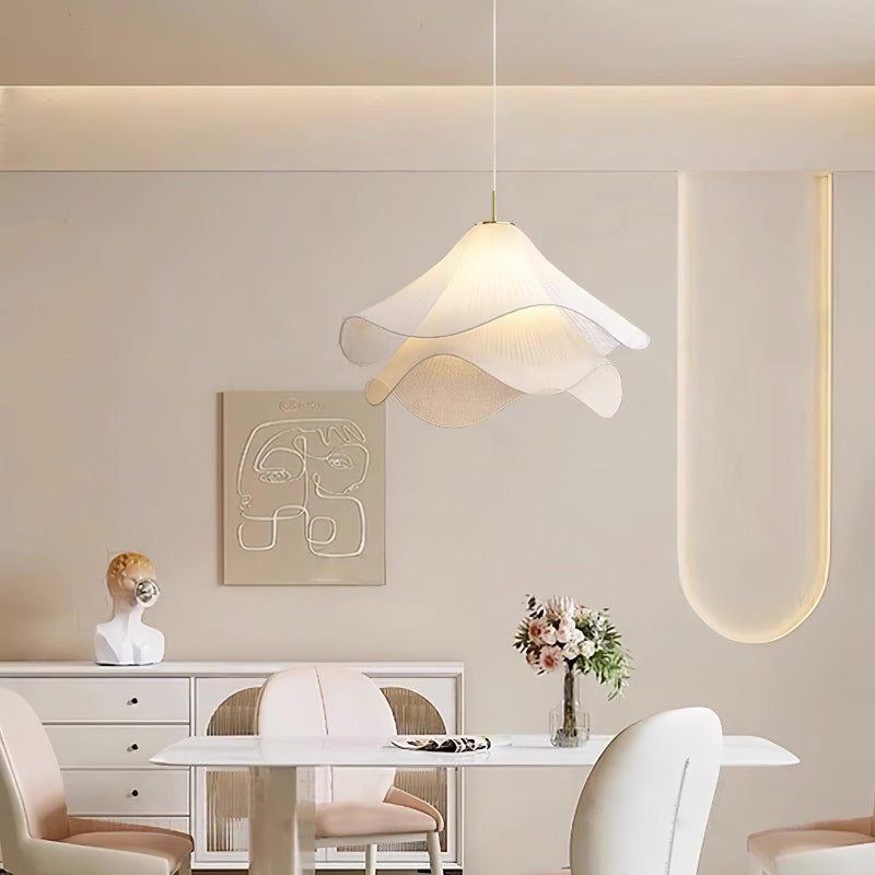 Creative Design Wavy Fabric Pendant Light