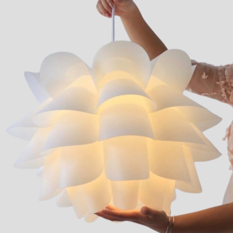 Moderne Lotus Art Deco Acryl Pendelleuchte