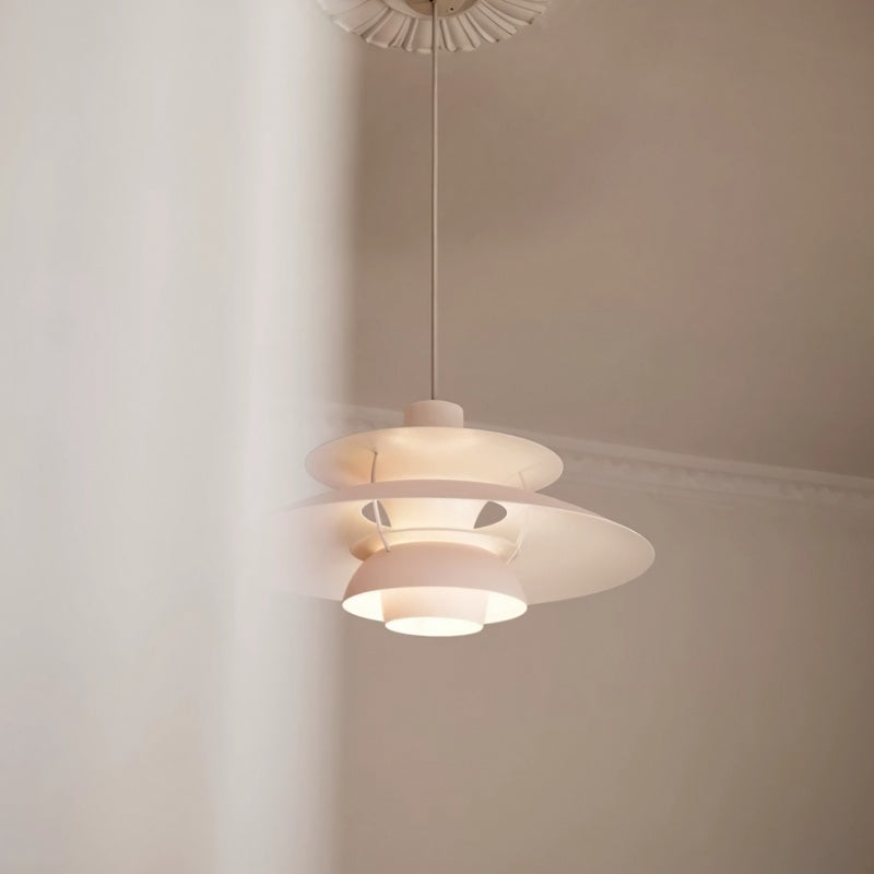 Dänische Pendelleuchte aus Metall – Klassische mehrschichtige Lampenschirmlampe fürs Schlafzimmer