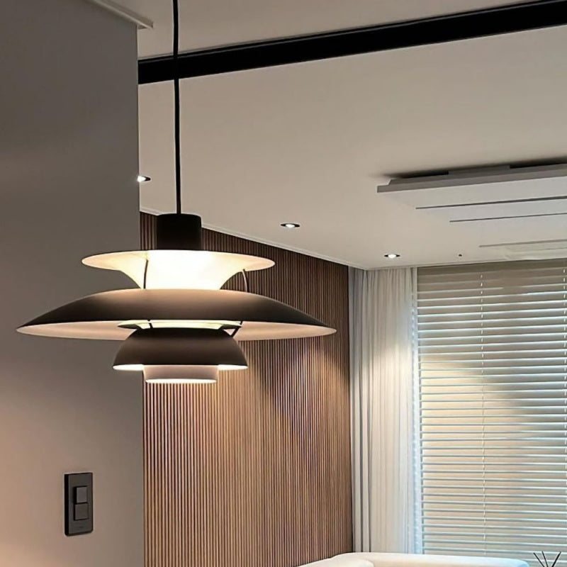 Dänische Pendelleuchte aus Metall – Klassische mehrschichtige Lampenschirmlampe fürs Schlafzimmer