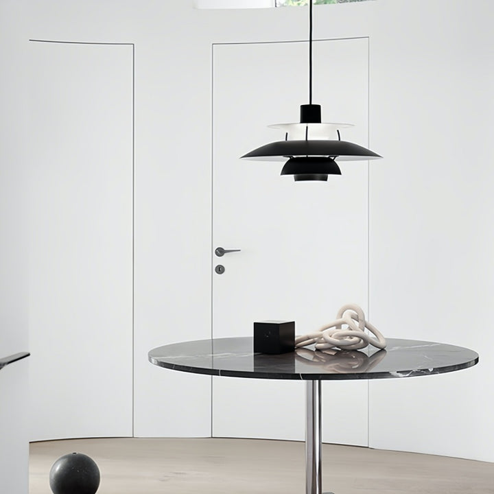 Dänische Pendelleuchte aus Metall – Klassische mehrschichtige Lampenschirmlampe fürs Schlafzimmer