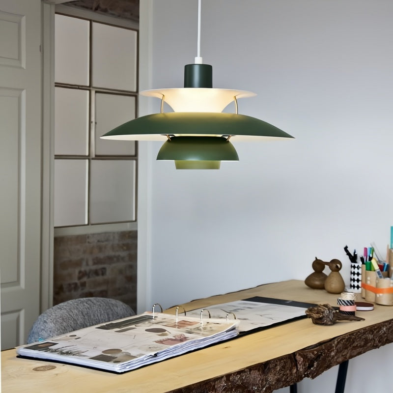 Dänische Pendelleuchte aus Metall – Klassische mehrschichtige Lampenschirmlampe fürs Schlafzimmer