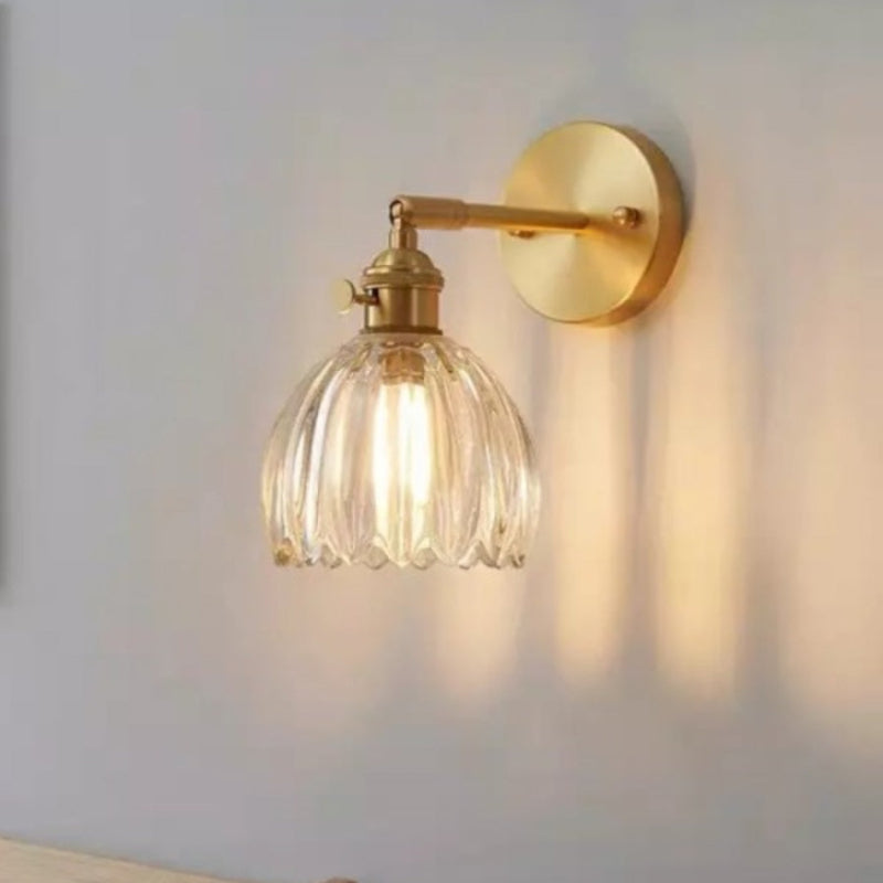 Glasblume in Vintage-Tulpenform Wandleuchte