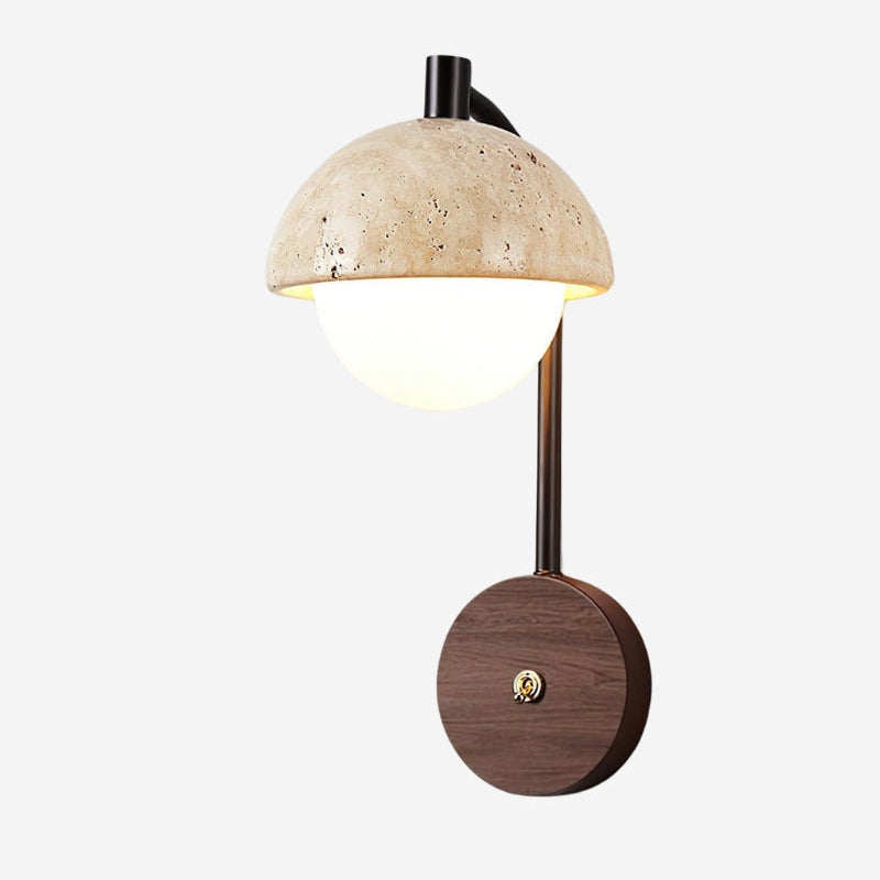 Minimalistische Halbkuppel-Wandleuchte aus Travertinstein