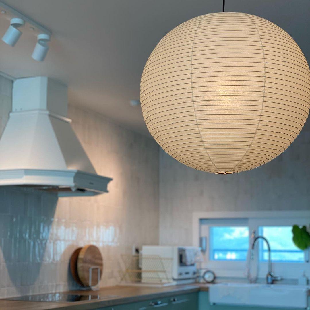 Washi Paper Round Pendant Lamp – Minimalist Lighting for Living Room